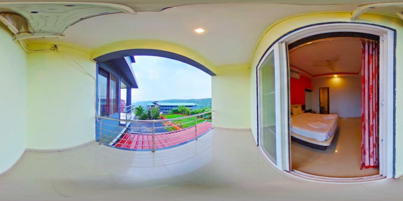 Golden Valley Resort 마하발레슈와르 외부 사진